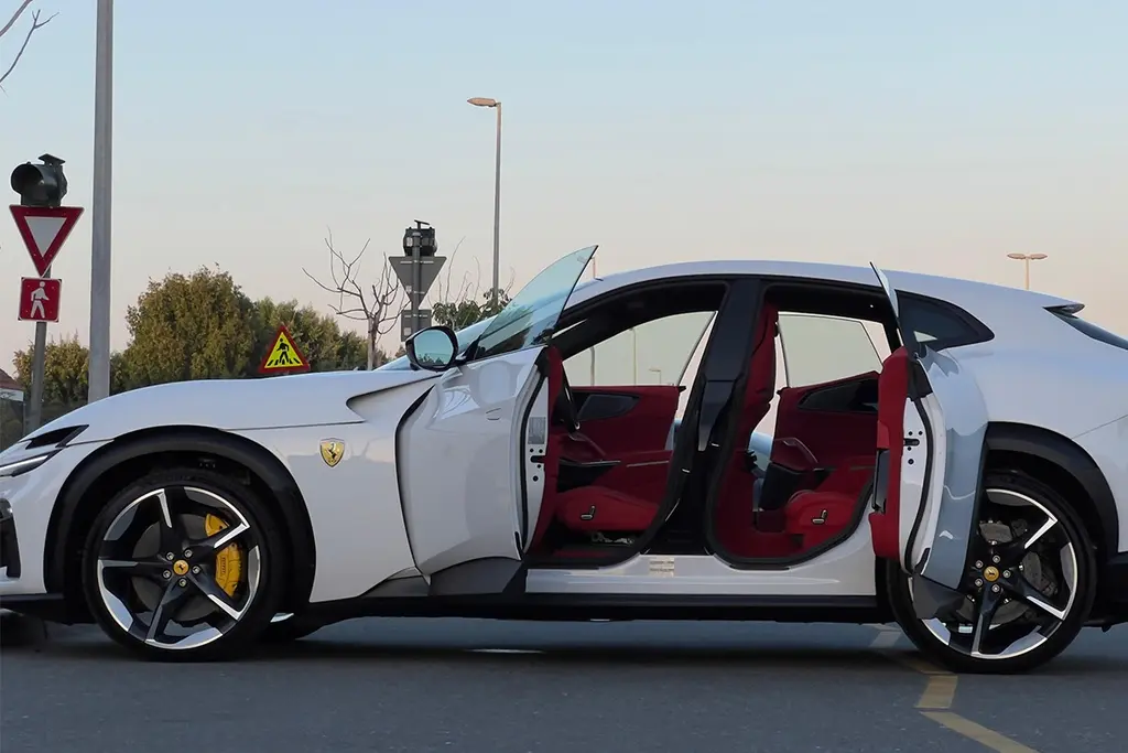 Ferrari Purosangu 2024 (10).webp