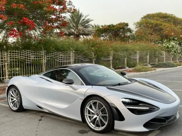 McLaren 720S (1).webp