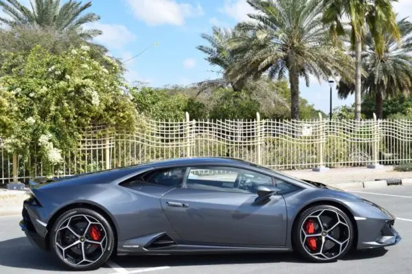 Lamborghini Huracan Evo Coupe.webp