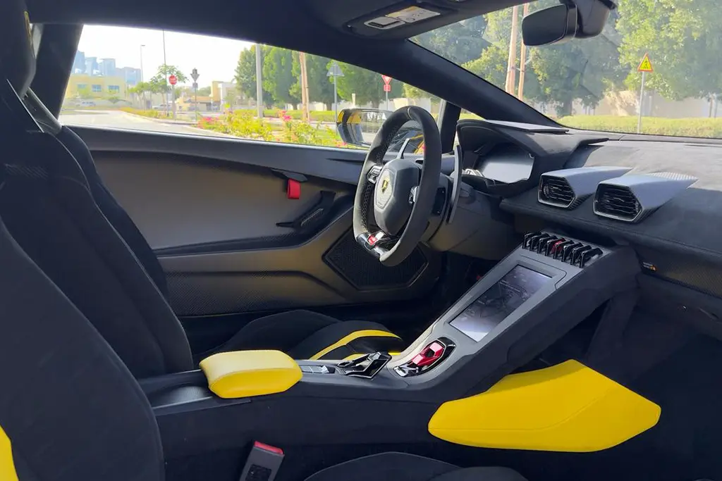 Lamborghini STO 2024 model (5).webp