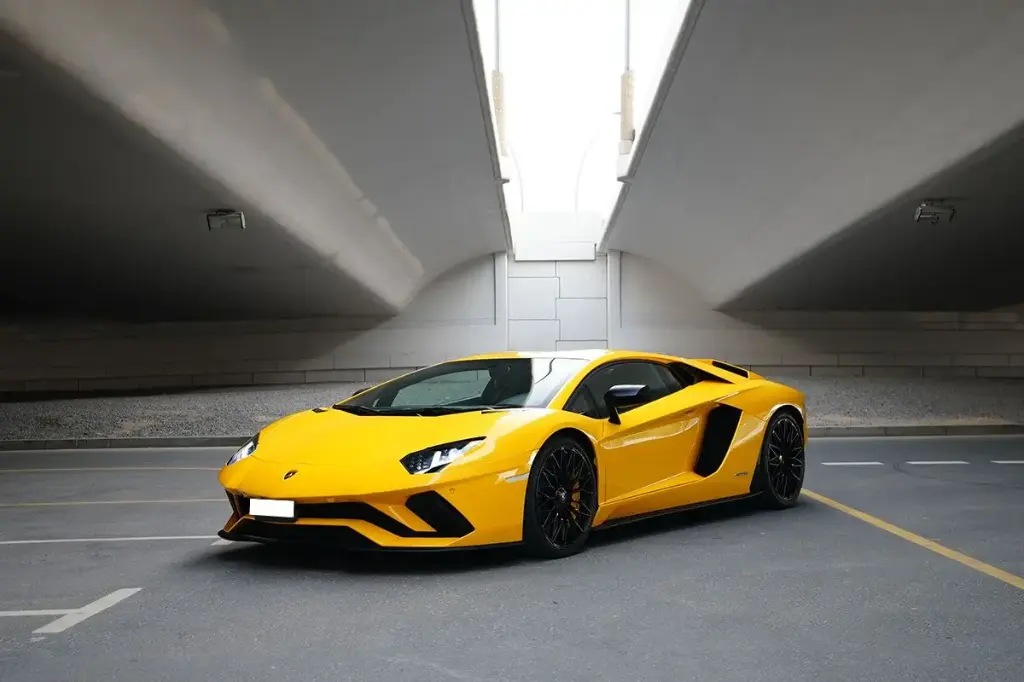 Lamborghini Aventador Rental Dubai