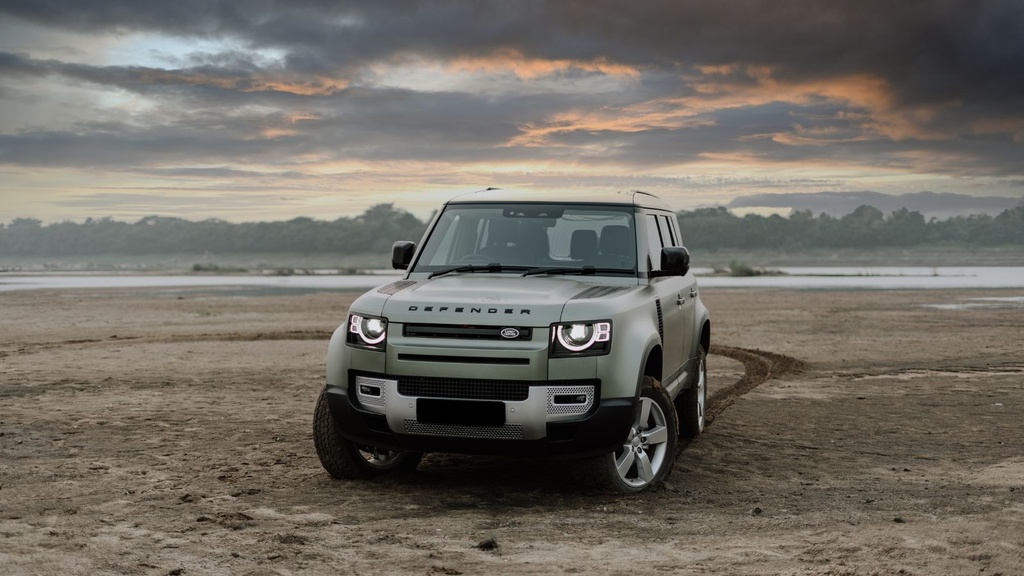 Rent a Land Rover Defender 2023 in Dubai